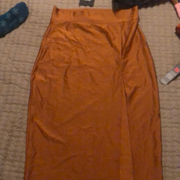 Fashion nova Long Skirt - Picture 1 of 1